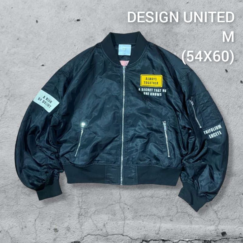 JAKET BOMBER TEBAL DESIGN UNITED