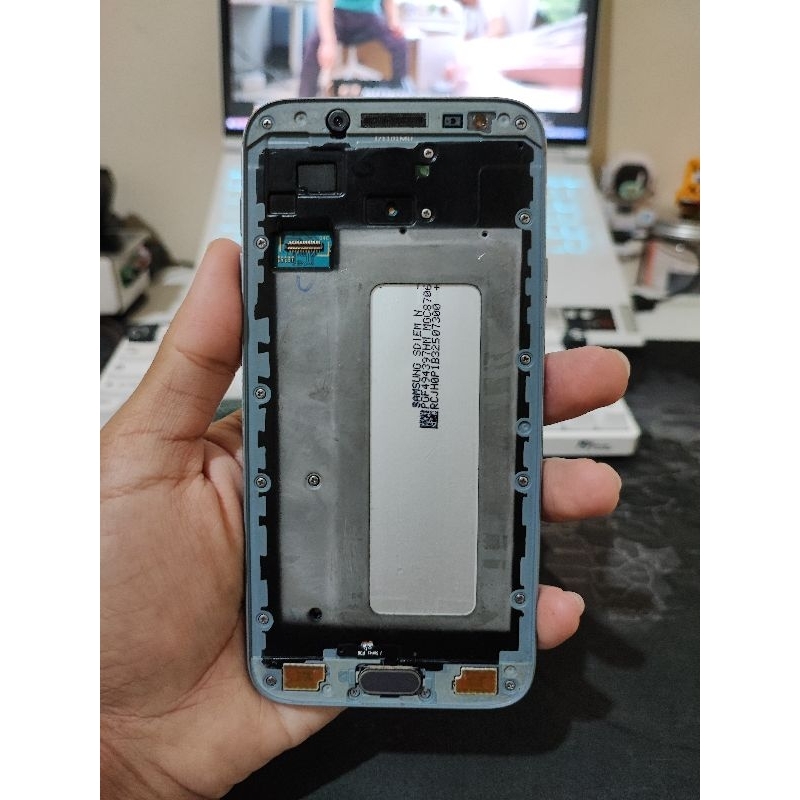 J730G/DS 64GB, Minus LCD