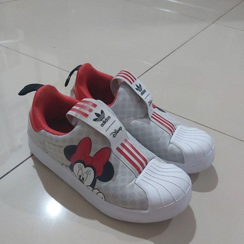 preloved sepatu adidas superstar original mickey edition hrg beli 1.1 jt
