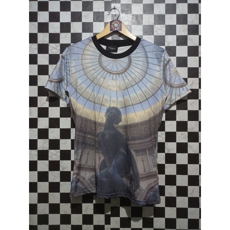 (PROMO) T-shirt Givenchy Paris - Original brand