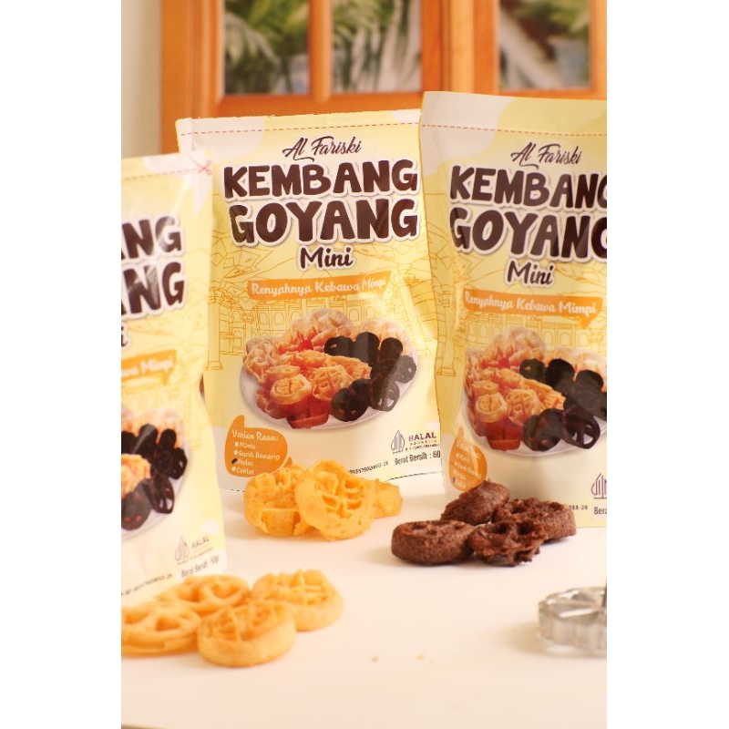 

Kembang goyang Al Fariski varian manis, pedas, gurih, coklat. Kembang goyang coklat