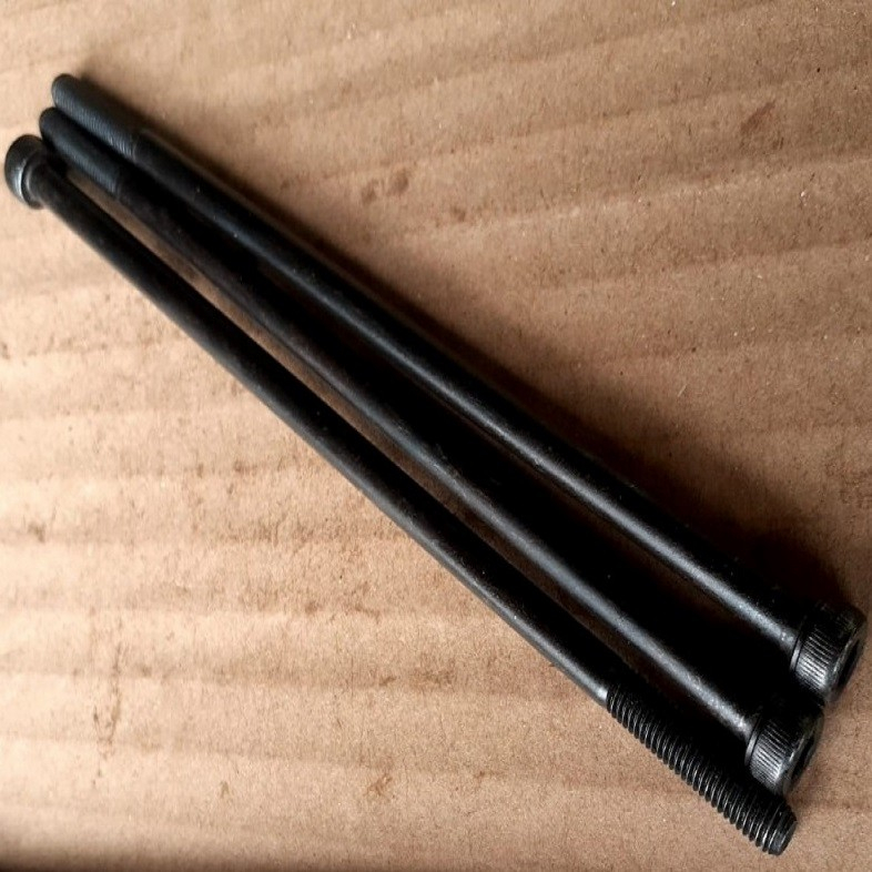 BAUT L M5 X 100 BAJA PANJANG 10 CM 10CM BAUD L BAJA M5X100 KUNCI L4 L 4 KUNCI PAS 8 HALF DRAT WARNA 