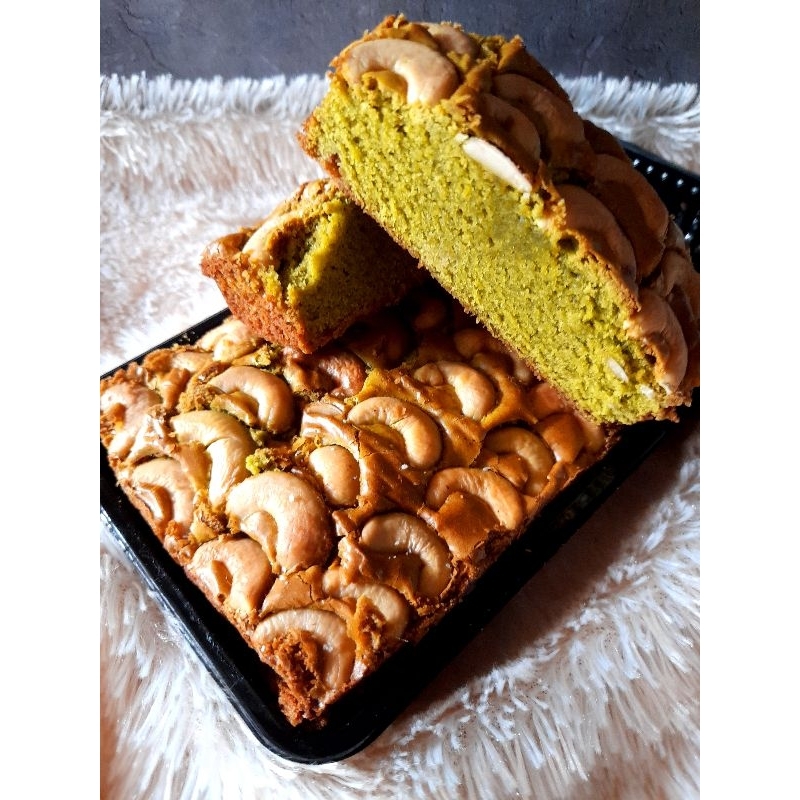 

BROWNIS PANGGANG MATCHA GREENTEA CASHEW