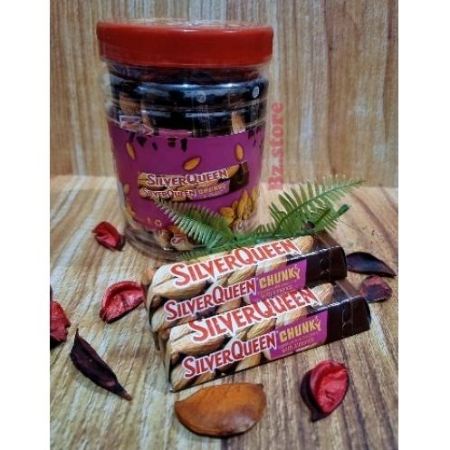 

Cokelat Silver Queen Chunky Almond