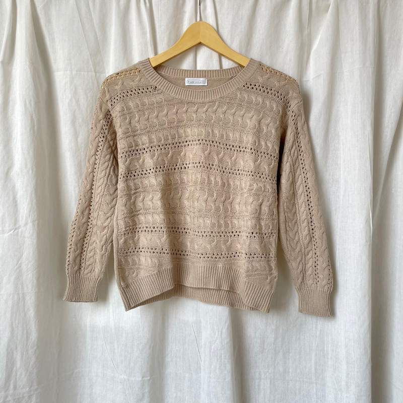 Knitwear Thrift - Cable Knit Beige