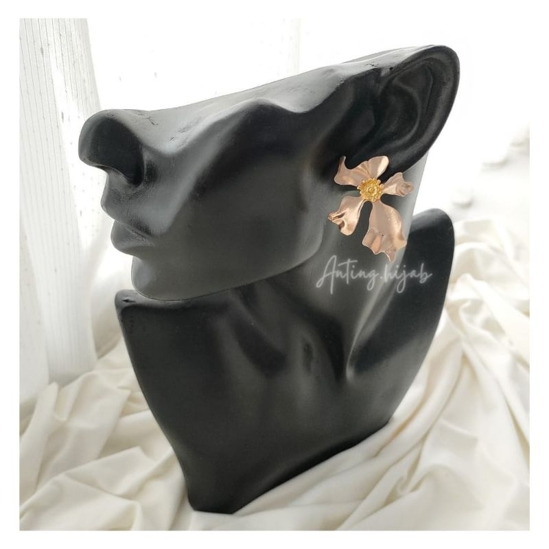 anting hijab bunga anggrek