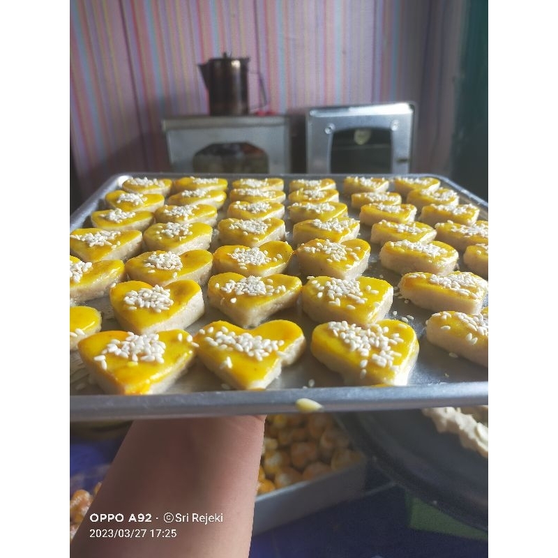 

kue kering kacang