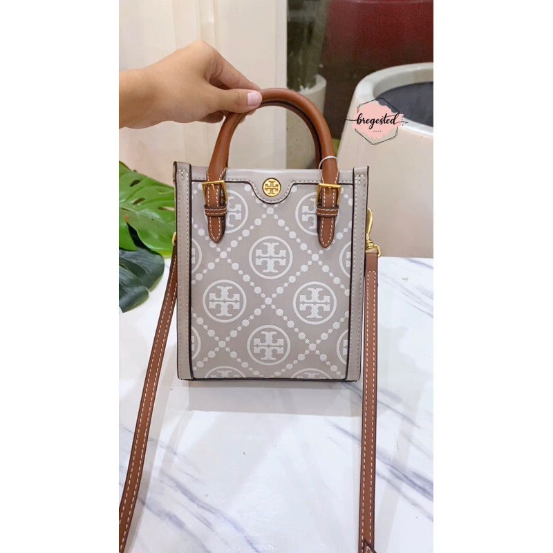 Tb monogram square