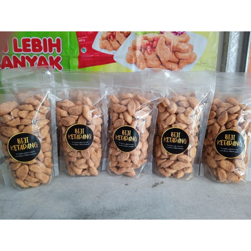 

Kue Biji Ketapang