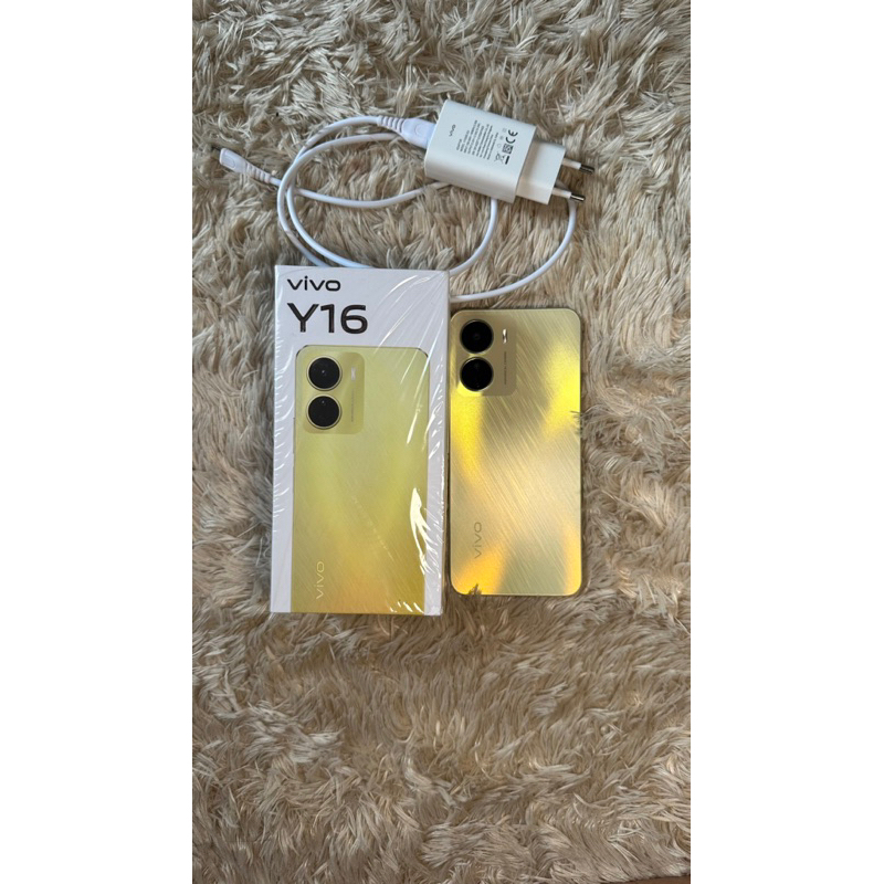 -SECOND- Handphone Vivo Y16 Drizzling Gold Kapasitas: 3/64 GB