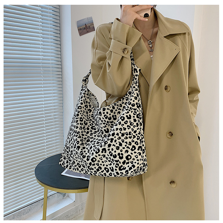 Funatic Tote Bag Leopard Aesthetic Wanita Import Viral Model Terbaru Fashion Korea FA1107