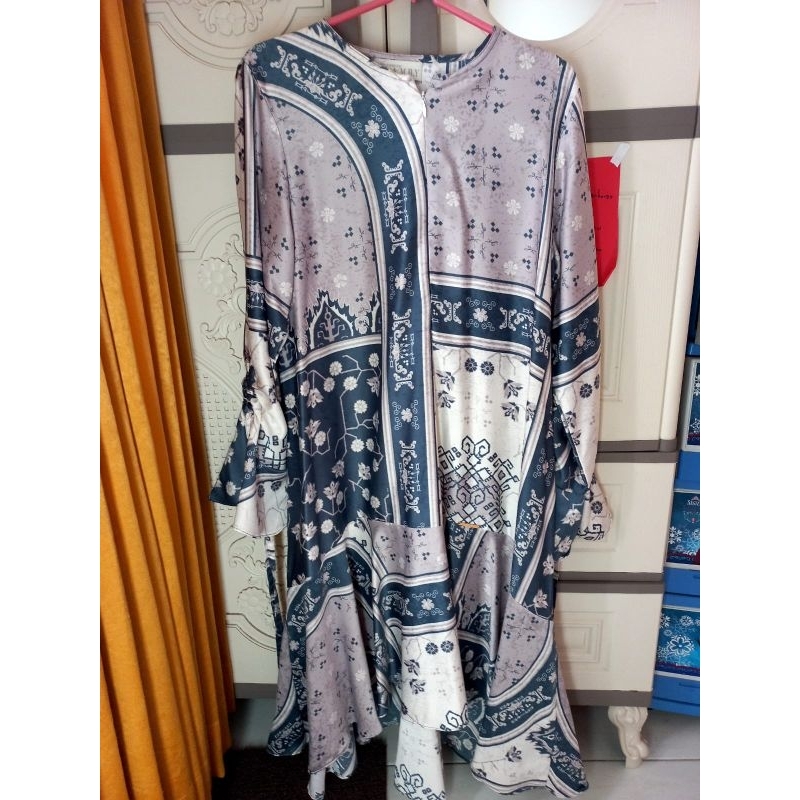 Preloved Tunik Wearing Klamby Size M