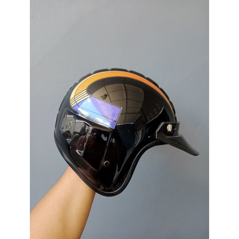 helm robot original