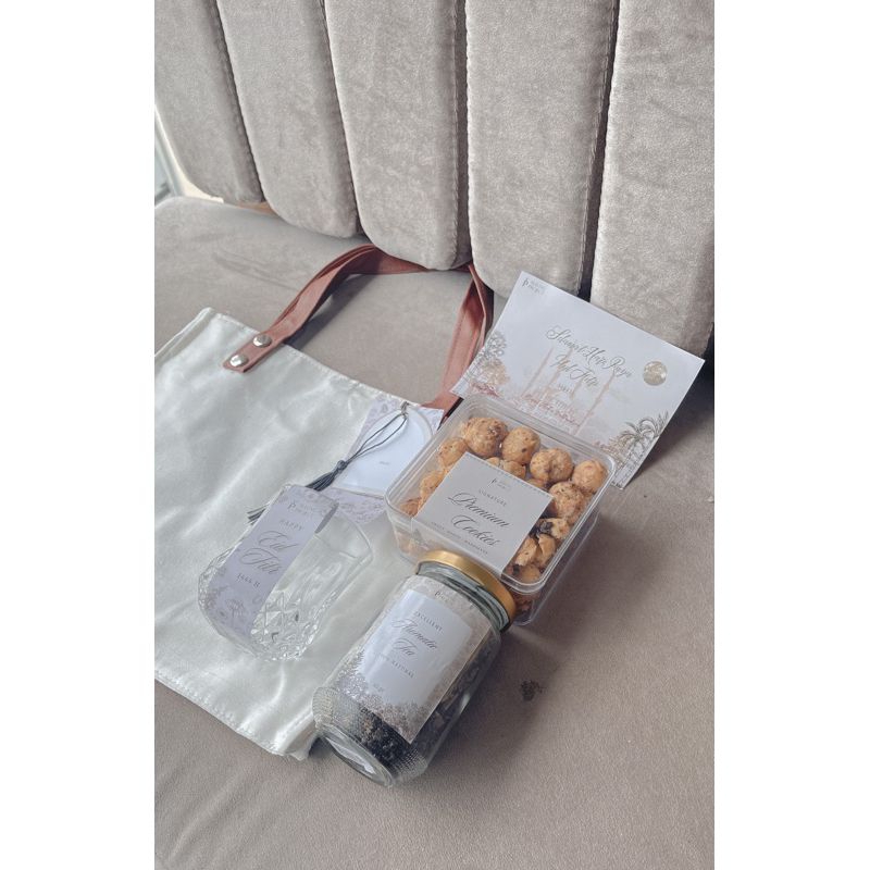 

Hampers Lebaran totebag