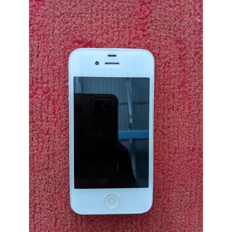 Jual iPhone 4 second 8GB "BACA DESKRIPSI"