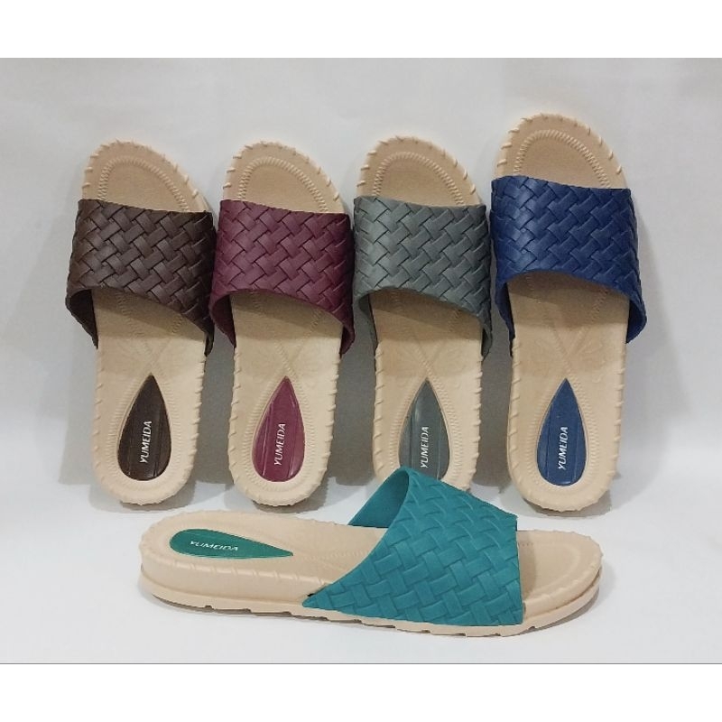 Sandal Teplek Ibu-Ibu S36-41 Yumeida Sendal Karet Lembut Lentur