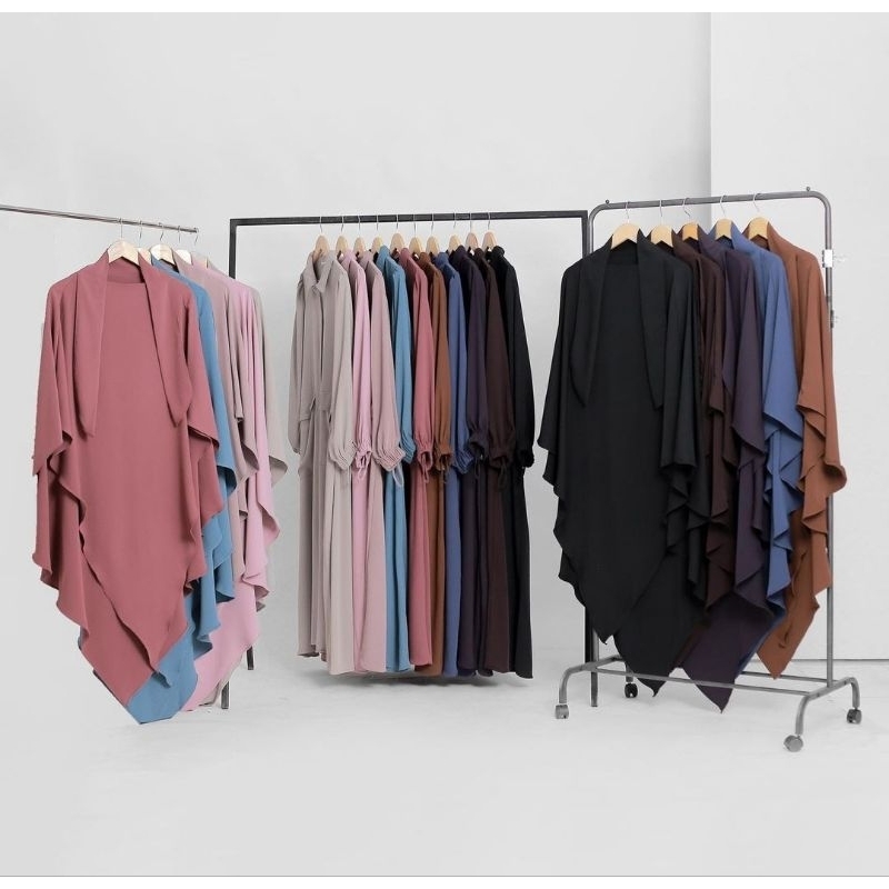 FK Long Triangle Mina Barkha