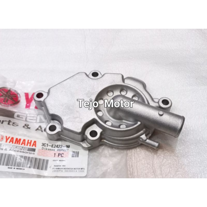 COVER TUTUP WATER PUMP  AIR RADIATOR VIXION OLD NEW R15 MX KING ORIGINAL YGP 3C1-E2422-00