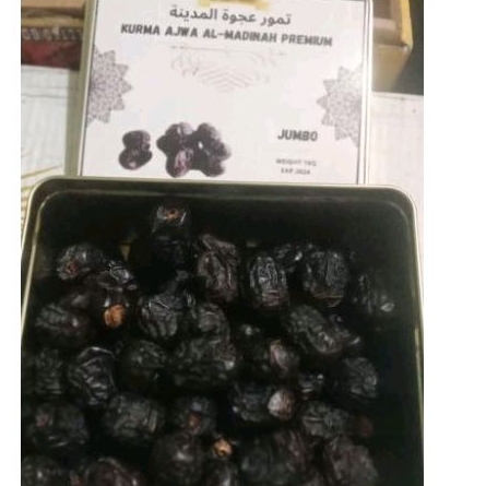 

Kurma Ajwa Premium Kaleng 1kg