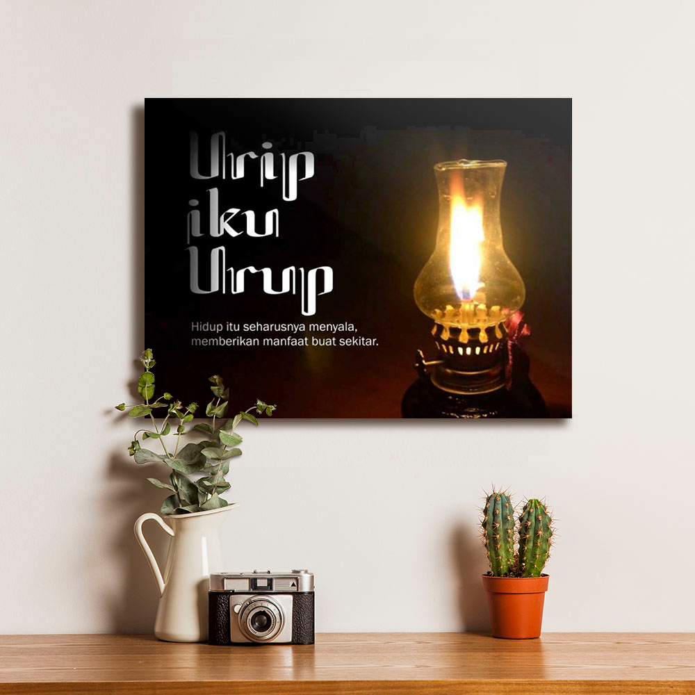 Poster Quotes Petuah Jawa Urip Iku Urup - Dekorasi Hiasan Dinding Kayu