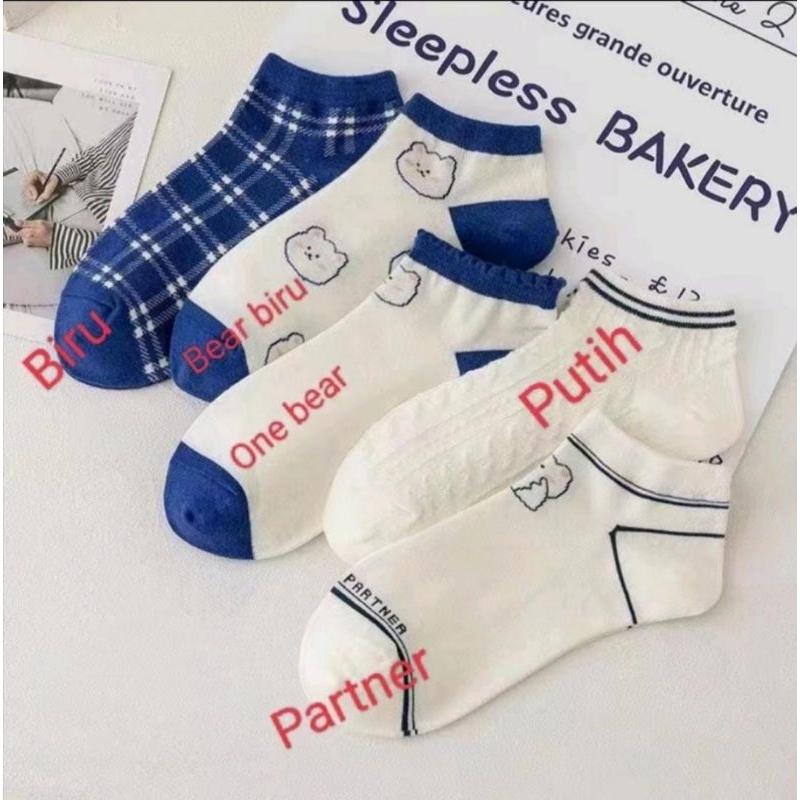 Kaos Kaki Wanita Motif Biru Kotak Fashion Korea Women Sock Import