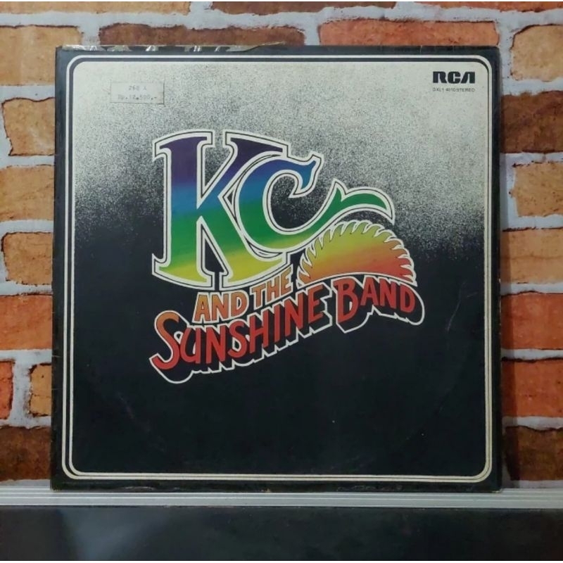 Vinyl Piringan Hitam 12 inch KC And The Sunshine Band