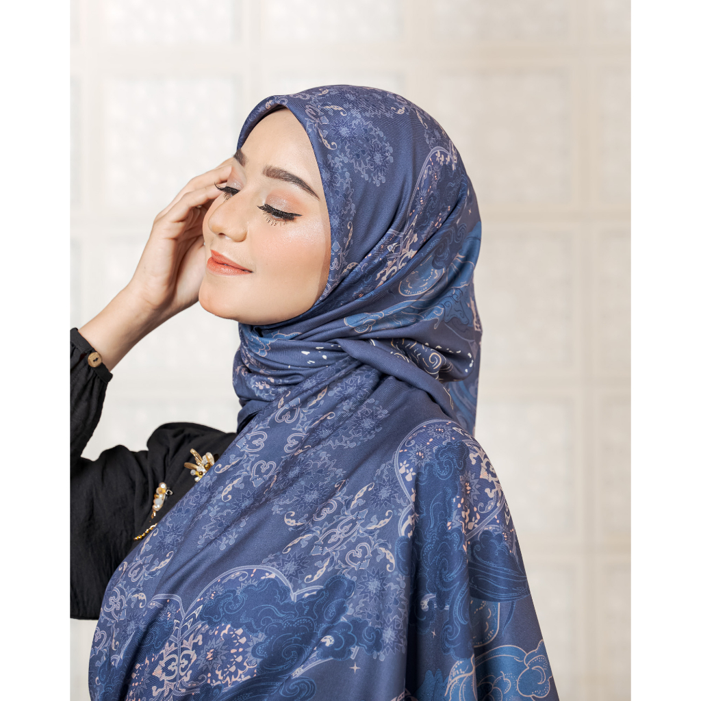 3 Warna - Temaram Scarf | Zysku Xena | Kerudung Segi Empat Voal Print Motif Jahit Tepi