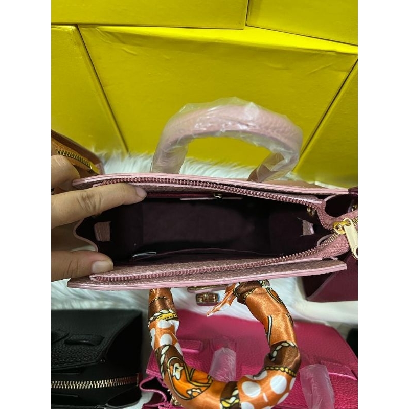 SlingBag Wanita Fashion /Tas Tenteng Wanita Bahan Kulit Jeruk/Tas Wanita ABIEGO Keren