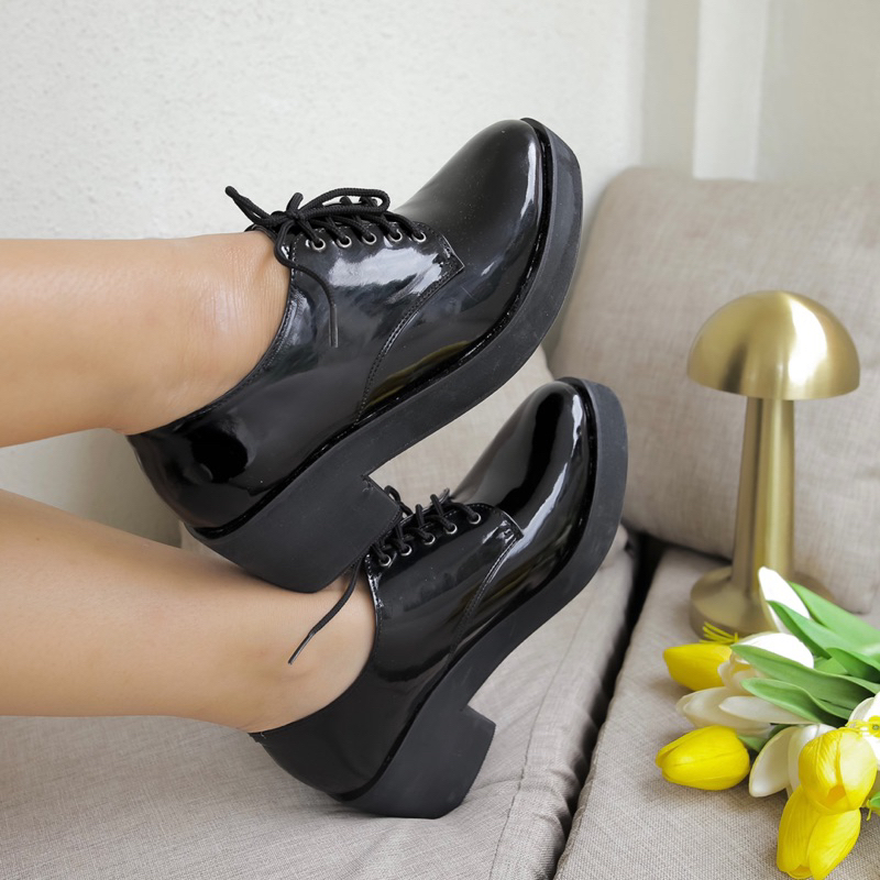 UNICO BLACK - Sepatu wanita/ Heels wanita