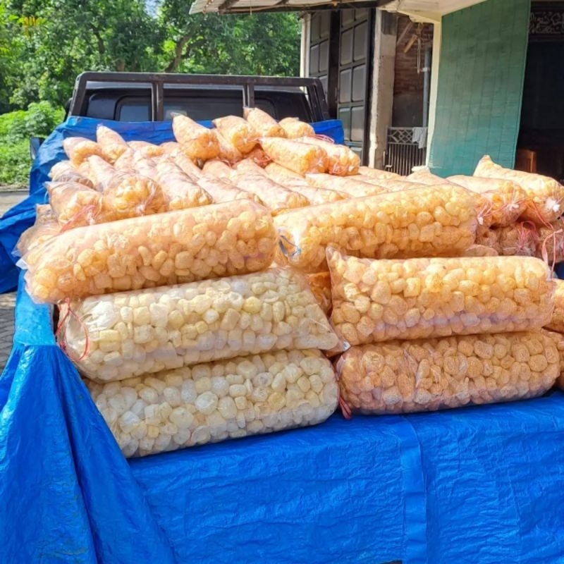 

krupuk rambak kulit sapi siap makan