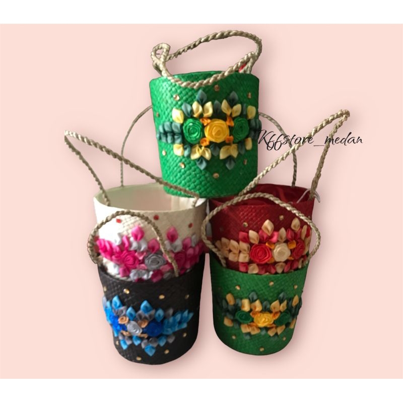 Keranjang Anyaman Pandan (per pcs)