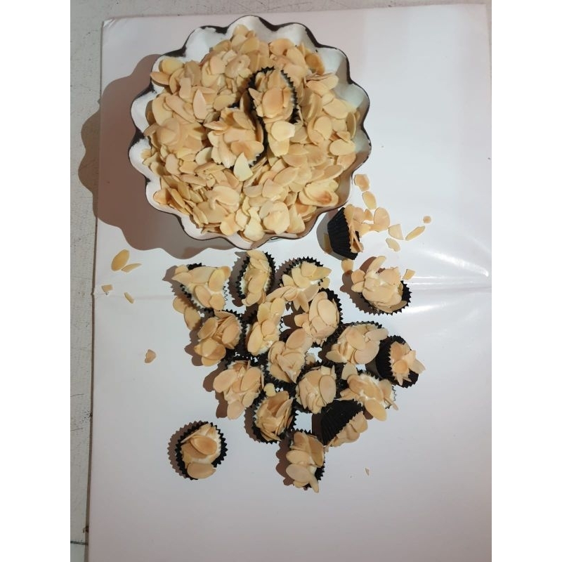 Kue Kering Kue Lebaran Almond Milk