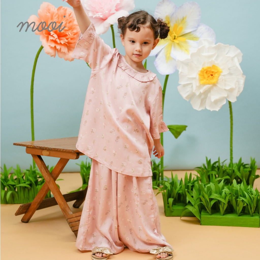 Mooi 1-10 Tahun PREMIUM Quality La Fleur Mazna Tunik Setelan Ruffle Bunga Anak Perempuan Atasan + Kulot Raya / Lebaran / Pakaian Muslim CBKS