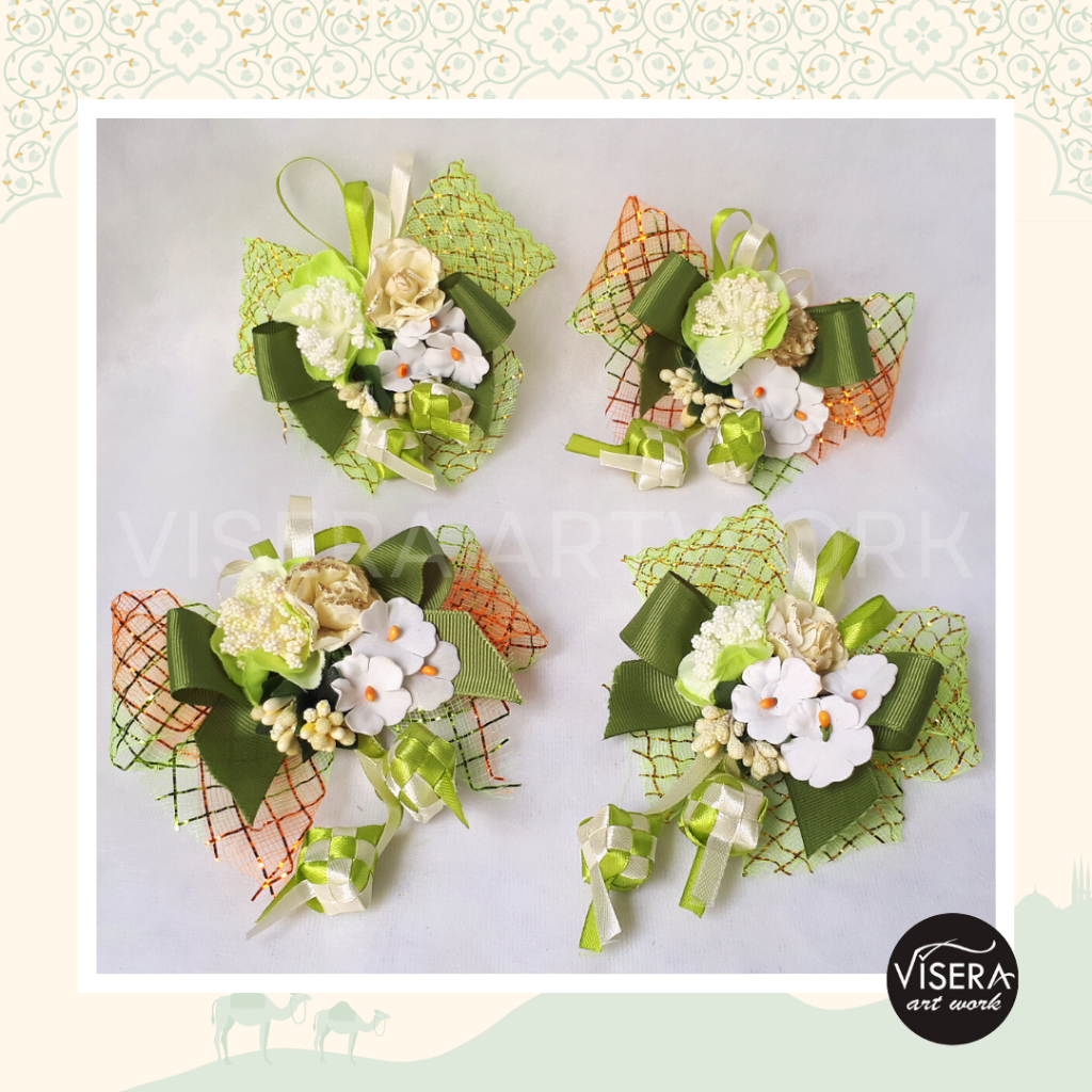

Ketupat Bow with Flowers in Lime Green Handmade Eid Ornament Ornamen Pita Idul Fitri Handmade Pita Hampers, Hiasan Parsel, Bingkisan, Hadiah Lebaran