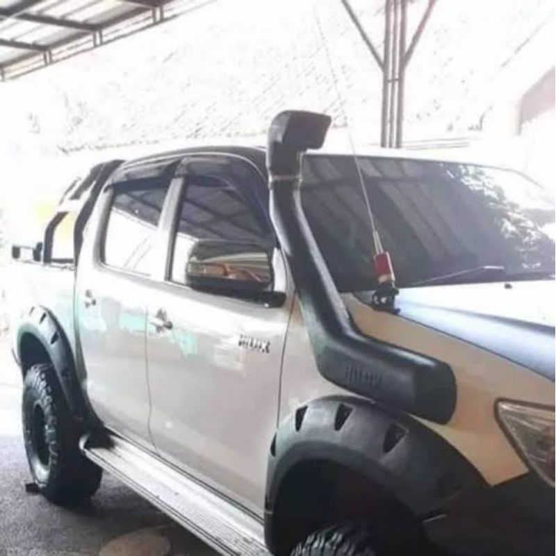 over fender Hilux vigo berkualitas 2010-2015