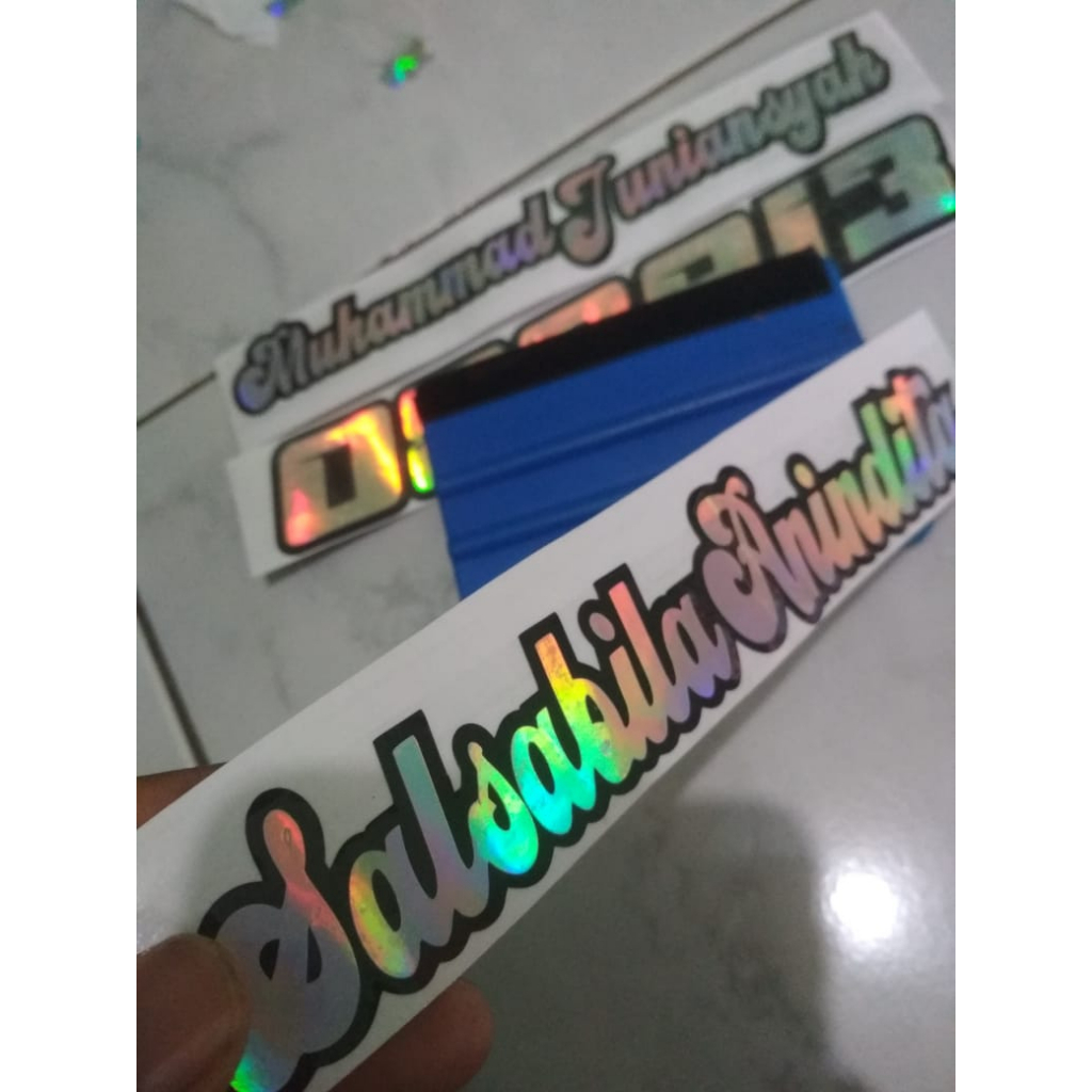 

stiker cuting hologram custom nama sendiri untuk laptop motor mobol dan lain lain