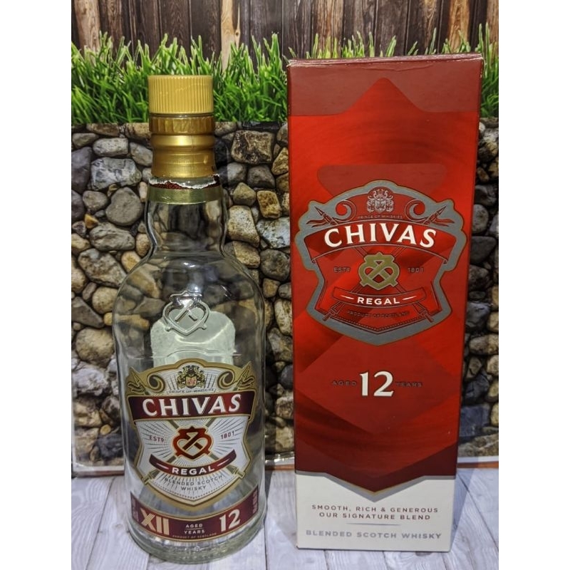 Promo  Botol bekas minuman Miras import Civas Regal 12 + dus / Hiasan pajangan /koleksi /Chivas/