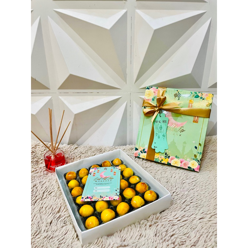 

Hampers Nastar Box cantik
