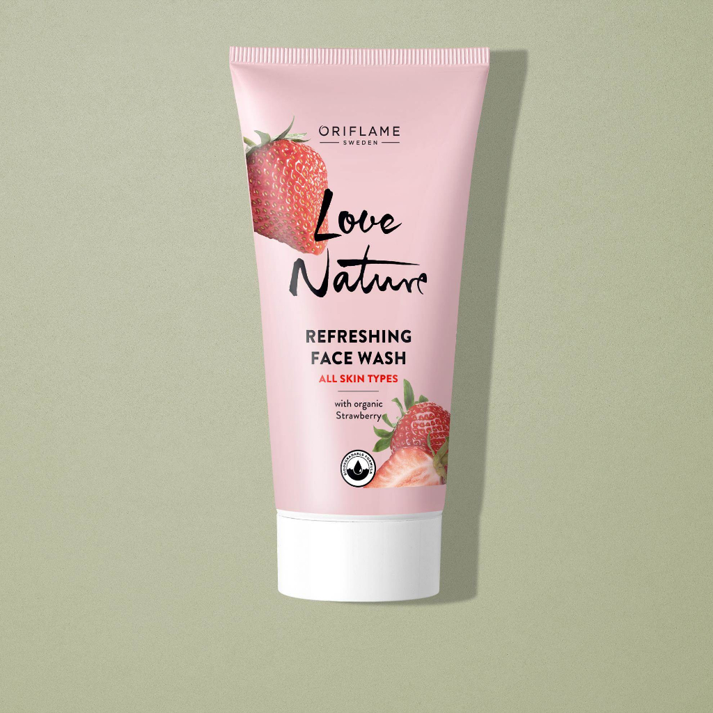 Love Nature Face Wash Strawberry