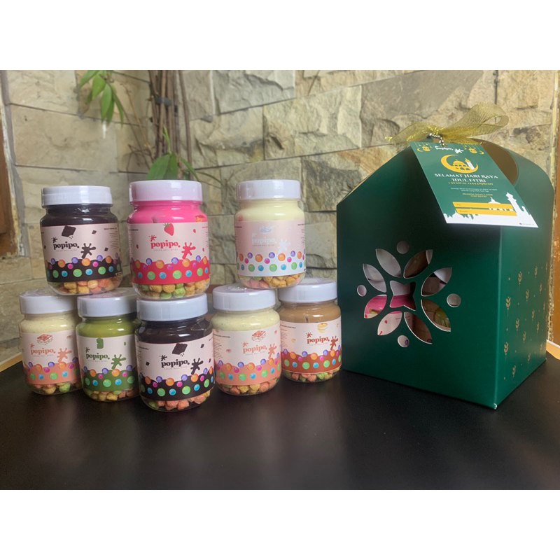 

Paket Hampers Lebaran Special Choco Jar by Popipo.id (isi 8 botol)