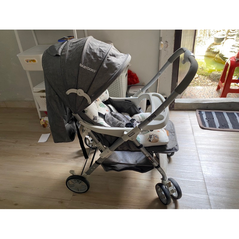 Stroller Baby Does