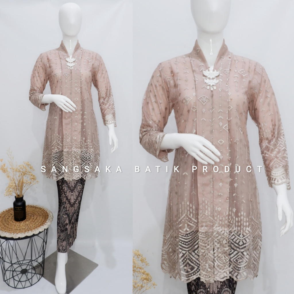 Kebaya Tunik / Tunik Brokat / Kebaya Modern / Kebaya tile / Kebaya Favorite / Batik Couple