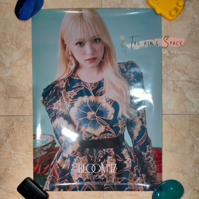 [CLEARANCE SALE] IZ*ONE BLOOM *IZ Nako Poster