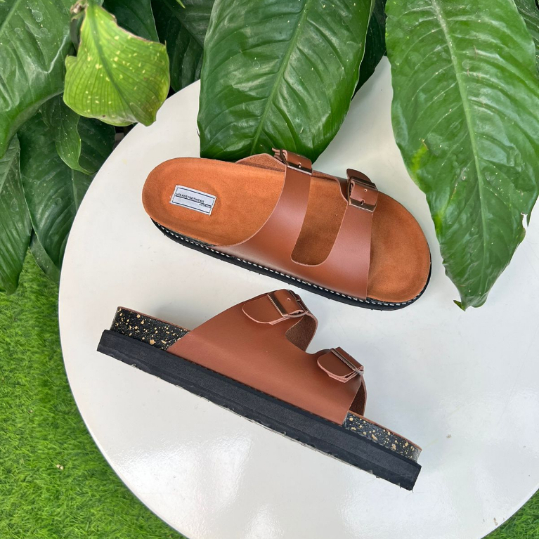 Sandal kasual pria/wanita volkerfootwear asska coklat muda