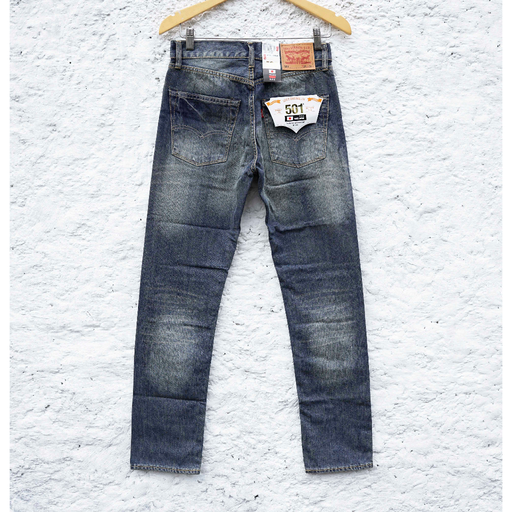 Levis 501 Reguler Fit - Celana Jeans Pria - Bonus Paperbag