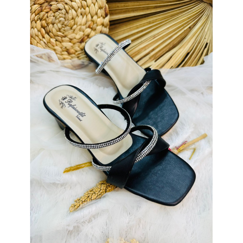 sandal wanita mindie putih hitam 5cm tahu