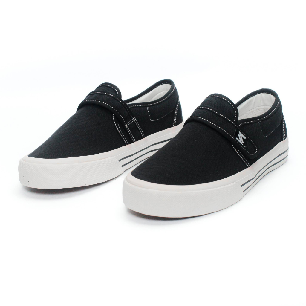 Sepatu Zasaka - SAKA Street Slip On Double Stripe Black &amp; White original pria dan wanita