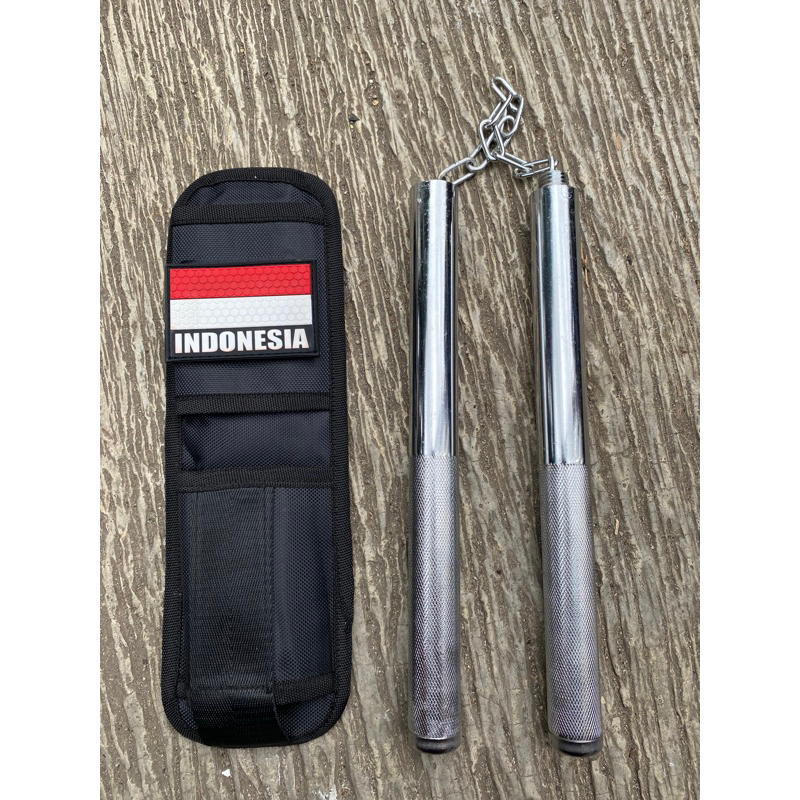 Dobel Setik Dan Sarung Nuncaku