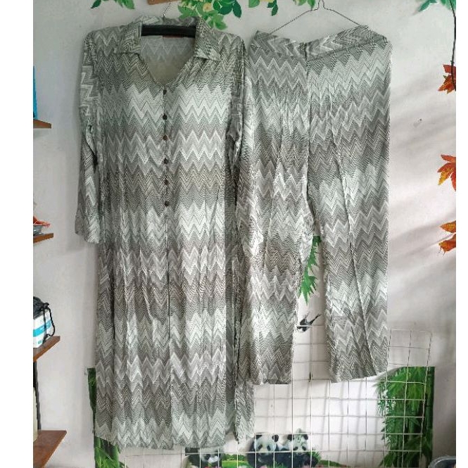 BerMus - Setelan long Tunik motif tribal/dlovera