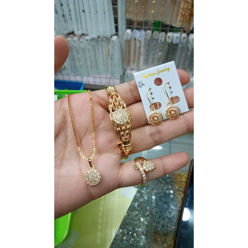 Perhiasan suping set